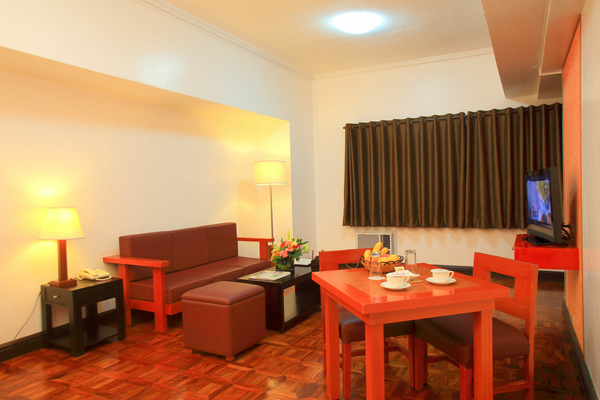 Bsa Suites Makati City Ngoại thất bức ảnh
